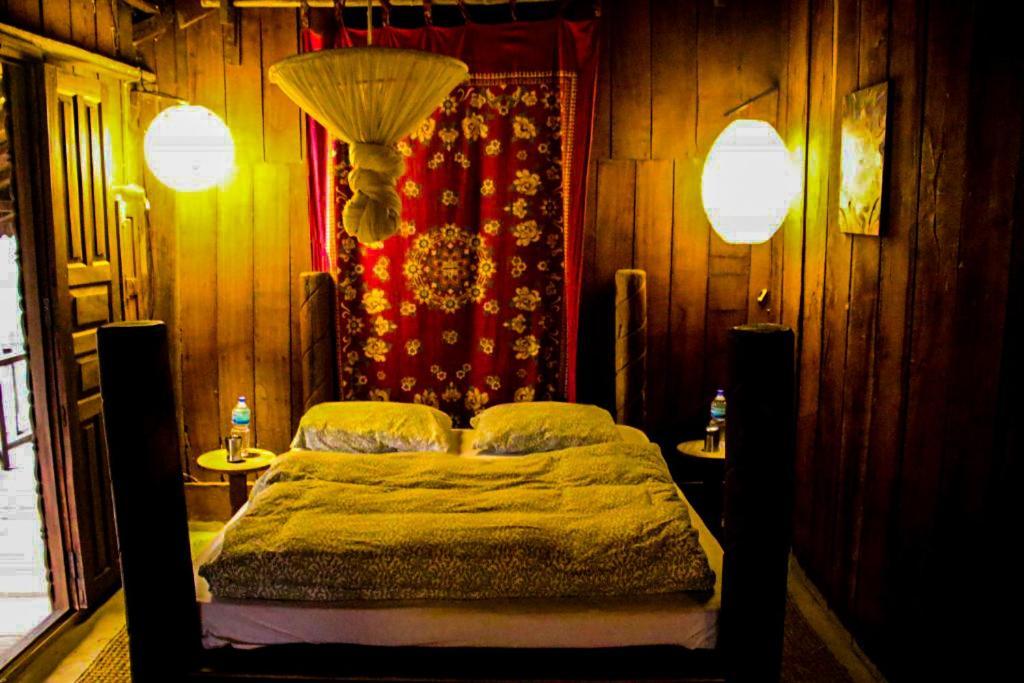 Shanta Ghar A Rustic Guesthouse Chitwan Esterno foto